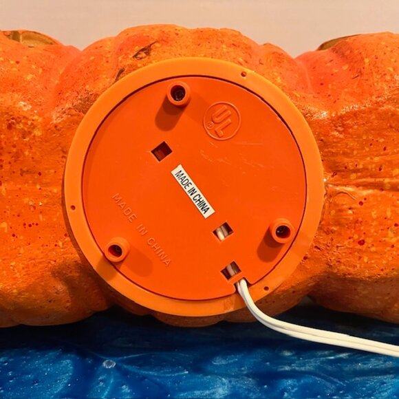 Halloween 26" Row of 7 Jack O Lantern Pumpkins Lighted Foam Blow Mold - Picture 10 of 10